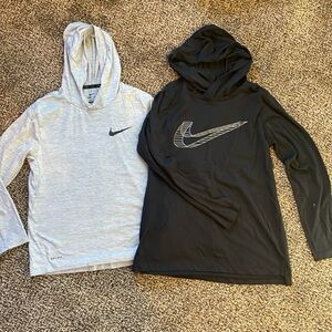 Nike youth long sleeved hooded tees